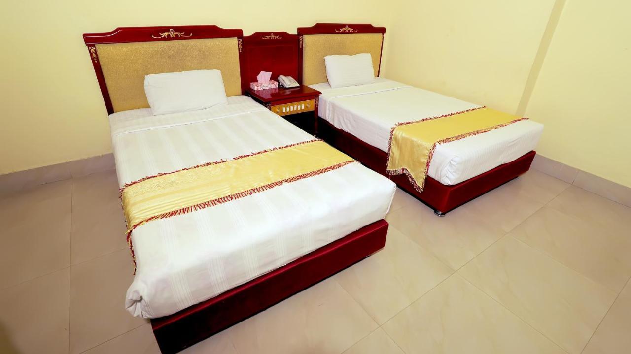 Hotel Metro International Силхет Экстерьер фото