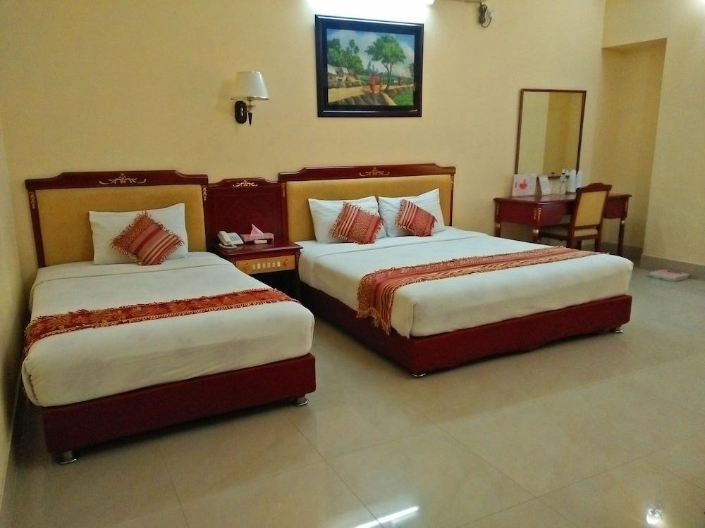 Hotel Metro International Силхет Экстерьер фото