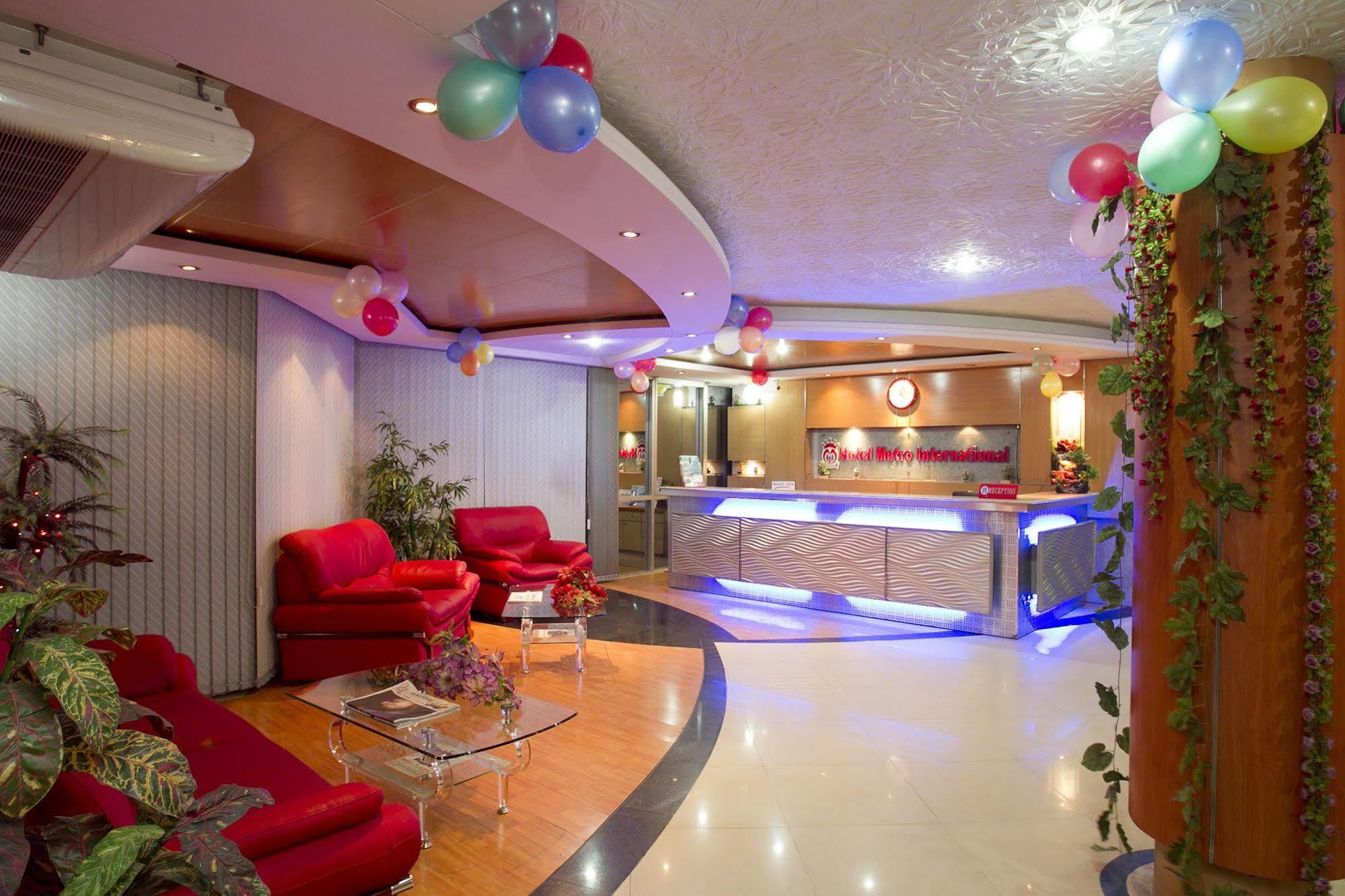 Hotel Metro International Силхет Экстерьер фото